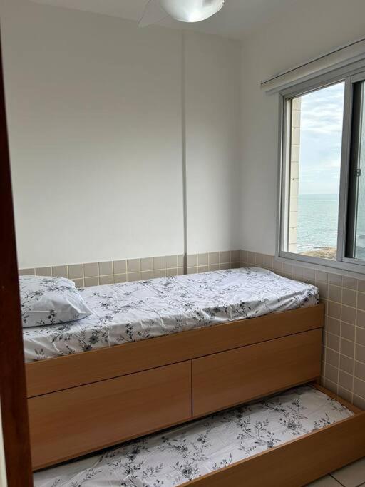 Apartamento De 3 Quartos Na Praia Da Fonte Гуарапарі Екстер'єр фото